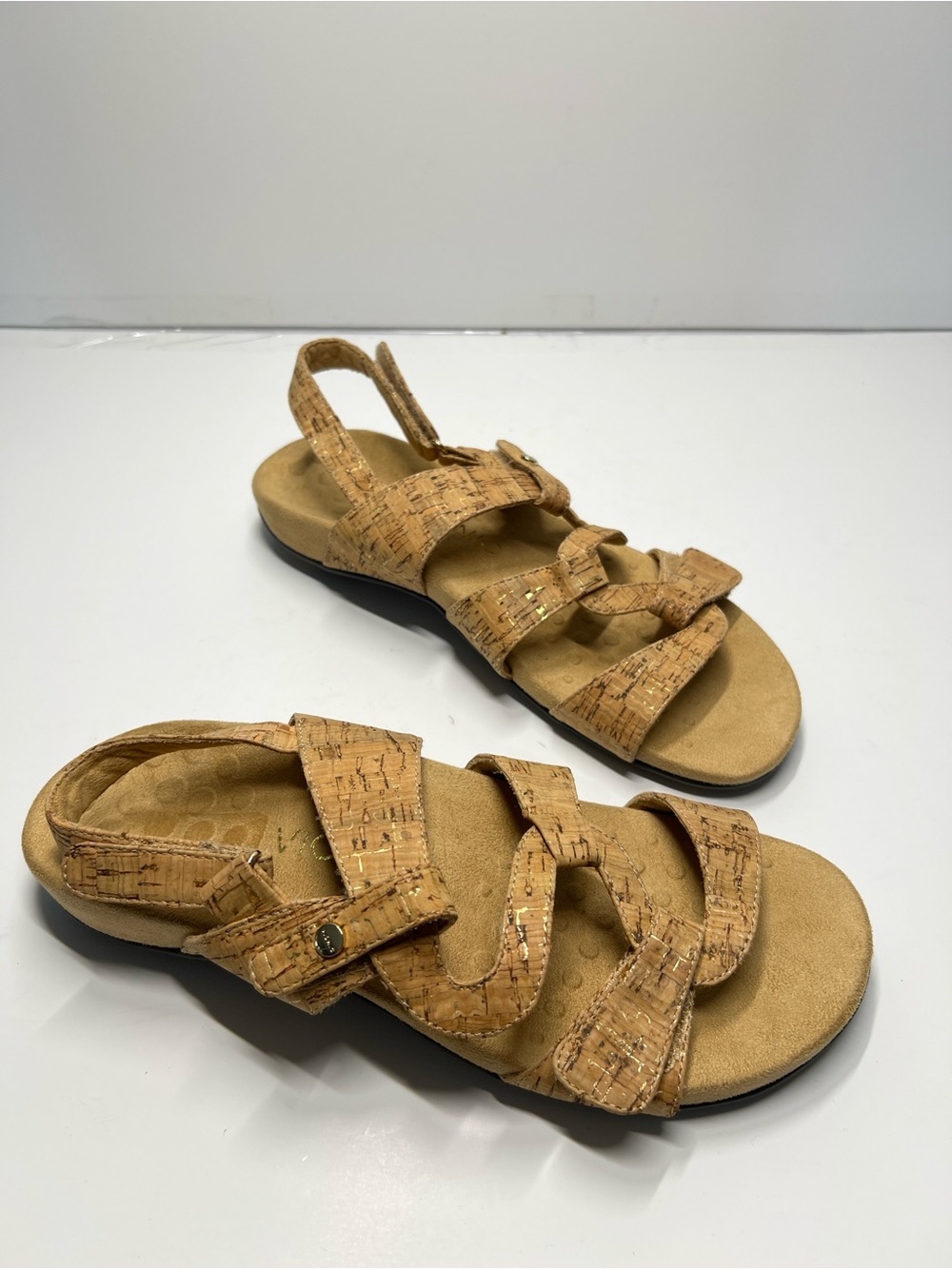 VIONIC Women’s Size 9 Cork Strap open toe Sandals